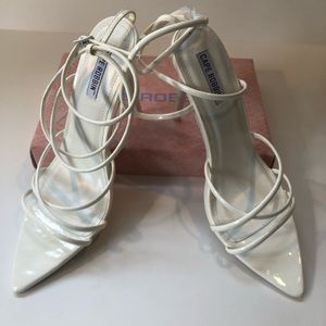 Women’s shoes